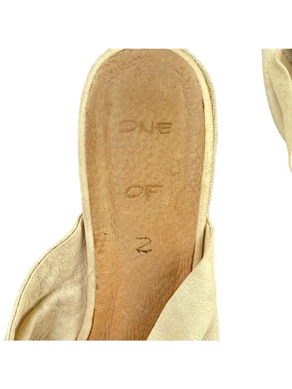 One of Two TPU SOLE Platform Wedge Thongs Leather-Linen Ivory Women Eu 38 US 7